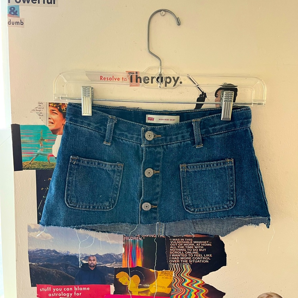 Vintage Levi’s denim mini skirt